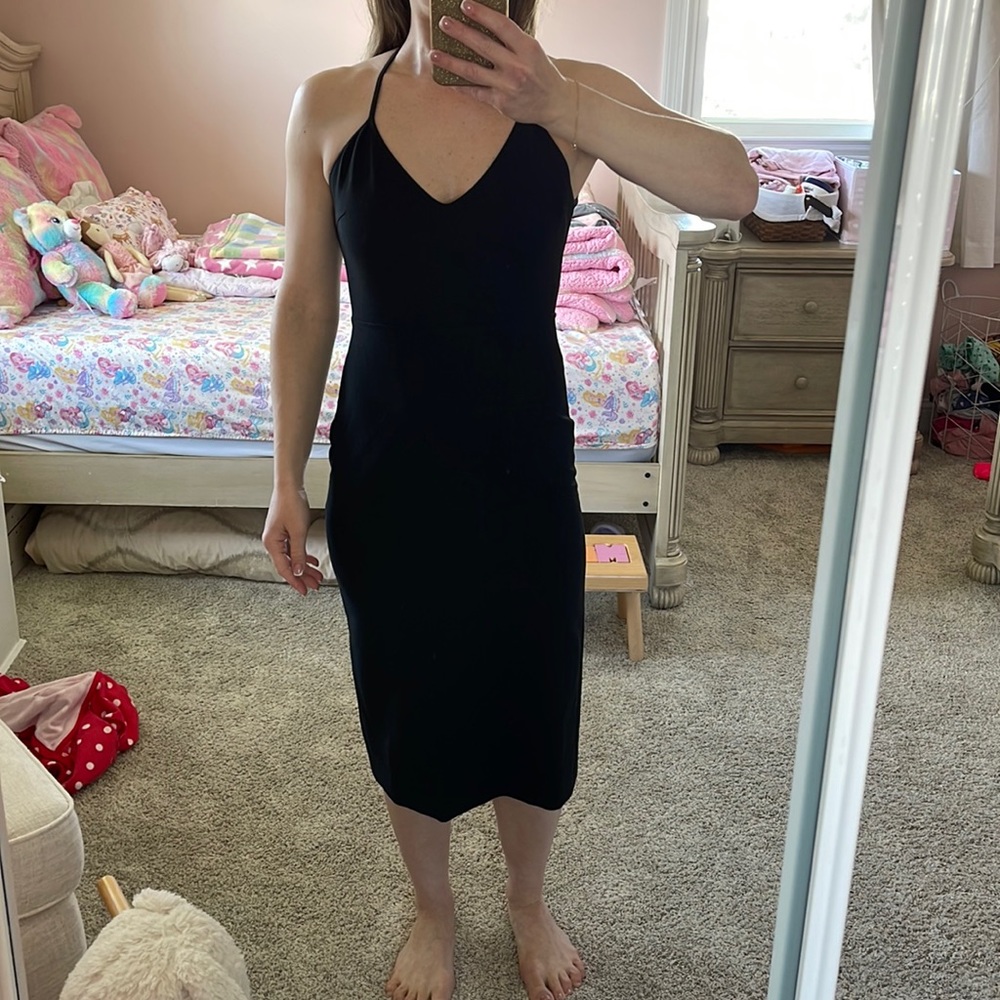EUC Zara Woman’s little black dress